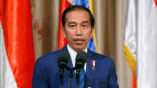 Duterte Sambut Jokowi di Istana Malacanang-Ap-20170428