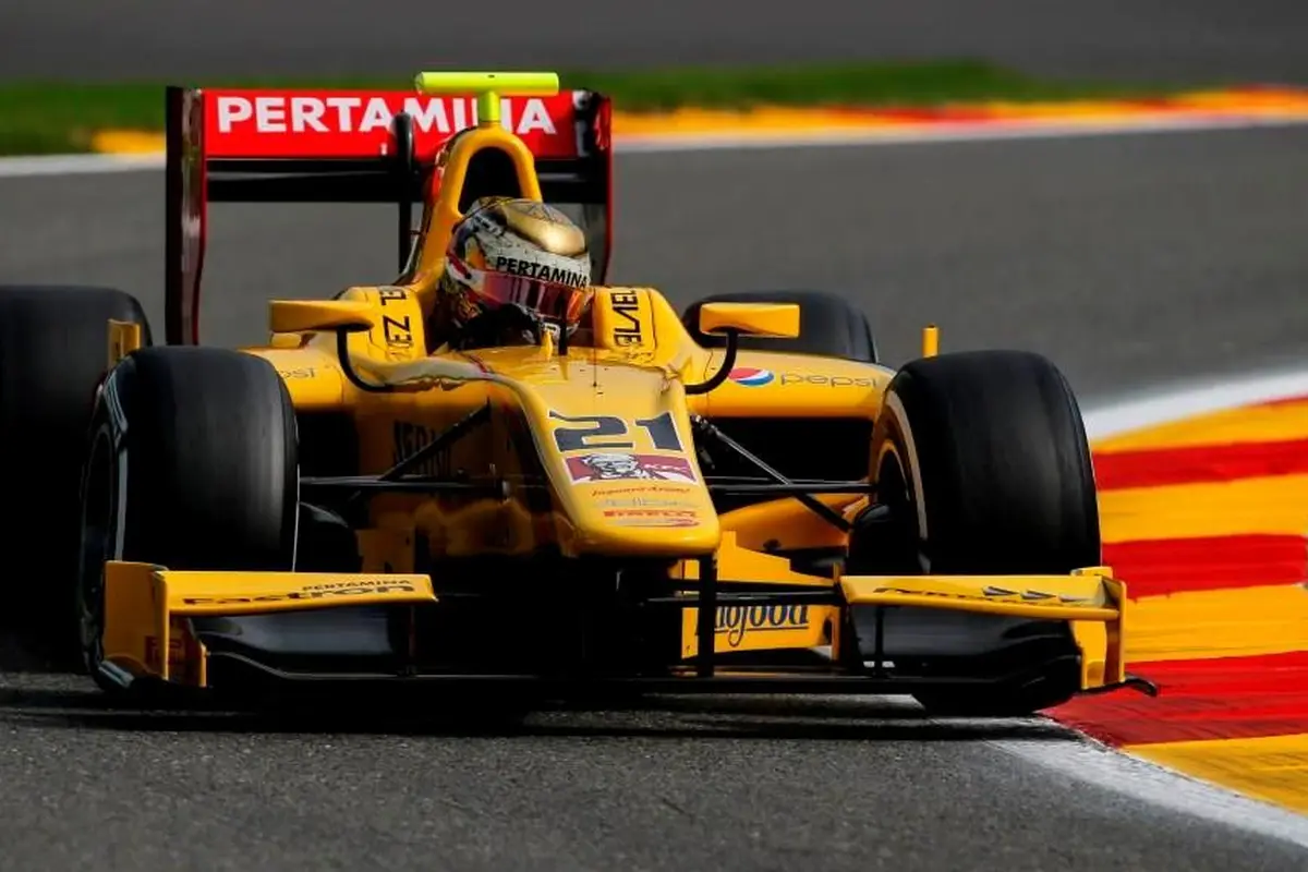 Artem Markelov, Sean Gelael, F2
