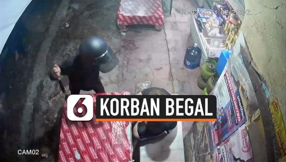 VIDEO: Detik-Detik Pria Penyandang Disabilitas Jadi Korban Begal