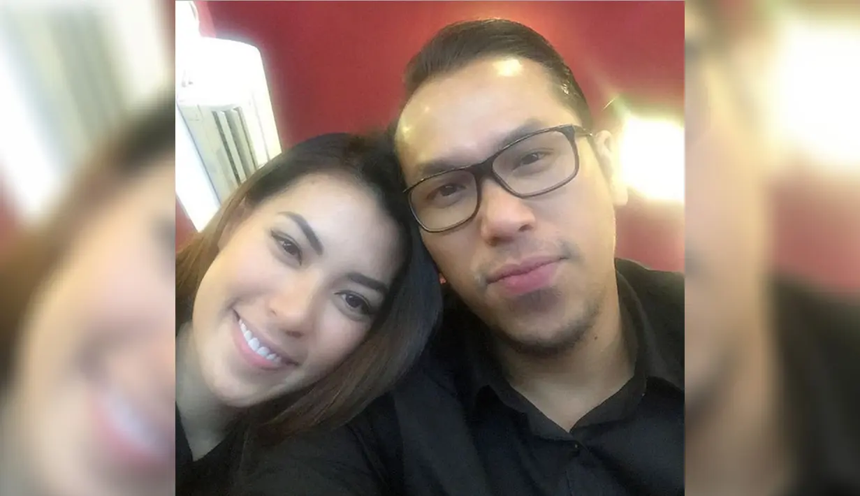 Kalau Sammy ganteng kayak gini, Viviane harus ekstra hati-hati nih jagain Sammy(Instagram/Sammy Simorangkir)
