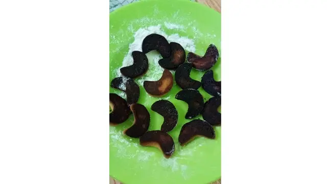 6 Potret Gagal Masak Kue Kering Ini Bentuknya Bikin Senyum