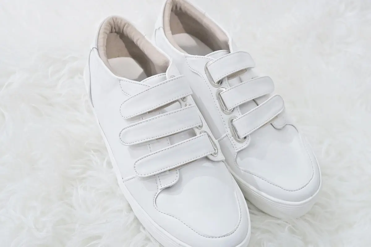 [Bintang] Sneakers