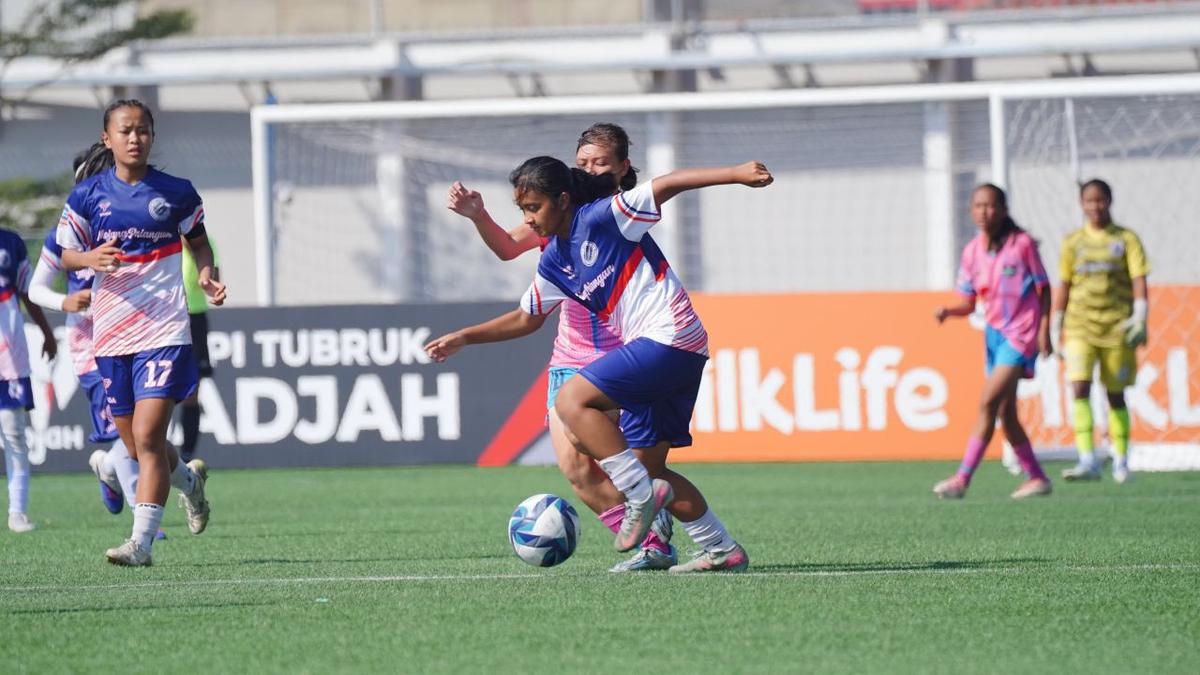 Hari Pertama Hydroplus Soccer League All Stars 2025/2026: 8 Tim Bertarung Sengit dalam Perburuan Poin