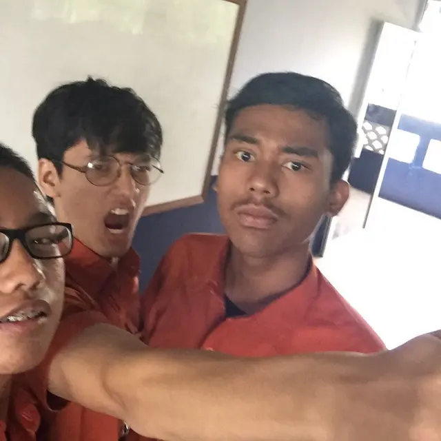 Punya Wajah Tengil, Ini 5 Potret Jefri Nichol saat Sekolah yang Viral