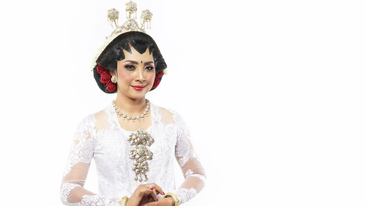 kebaya-kezo