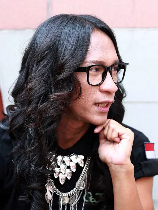 Aming tidak ingin melewatkan 'event' yang diselenggarakan oleh Melly Goeslaw ini. (Deki Prayoga/Bintang.com)