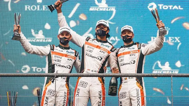 6 Potret Sean Galael di Sirkuit, Pembalap Formula 2 Kebanggaan Indonesia