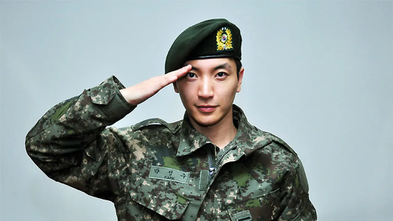 Ulang Tahun, Leeteuk Menguasai Media Sosial