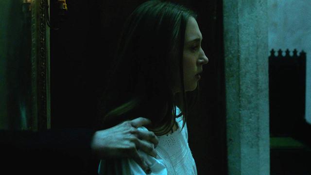 Adegan di film The Nun (Warner Bros)