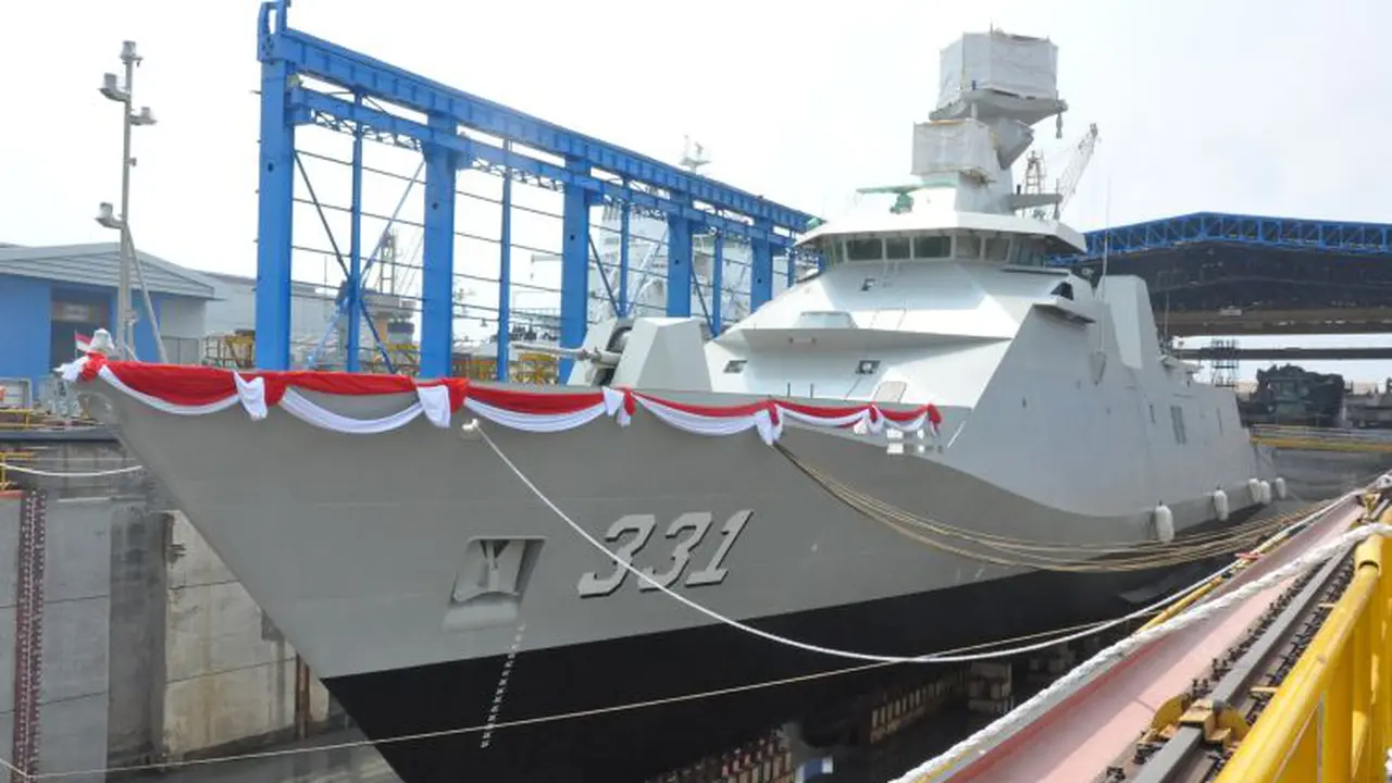 Kapal Perusak Kawal Rudal (PKR) pesanan Kementrian Pertahanan RI merupakan kapal perang canggih jenis Frigate Class yang memiliki panjang 105,11 m ,lebar 14,2 m kecepatan 28 knot. (Foto: Dok Kementerian Maritim)