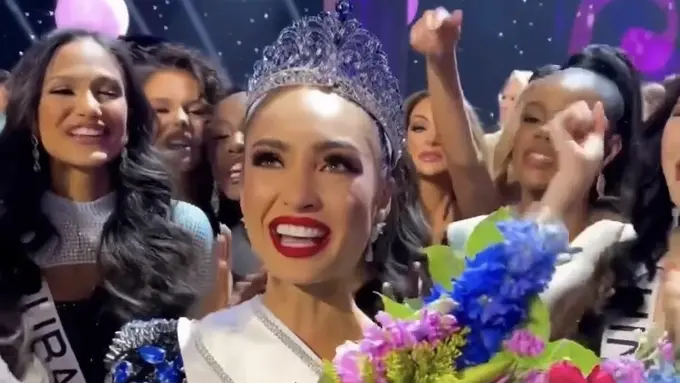 Miss USA R'Bonney Gabriel Terpilih sebagai Miss Universe 2022