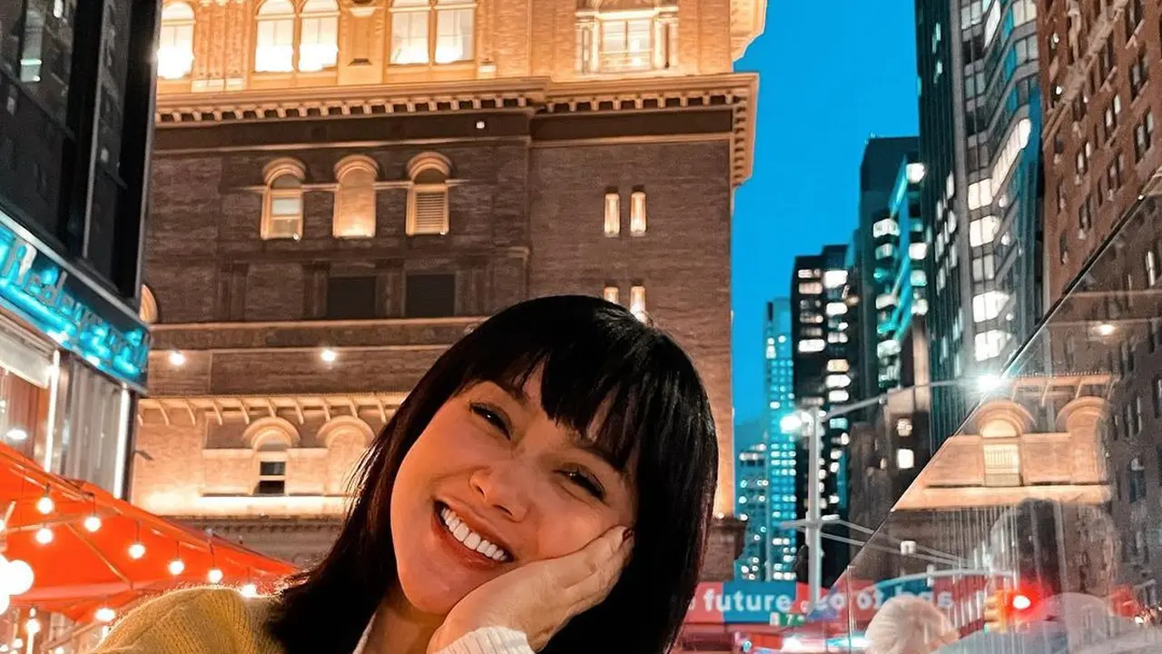 6 Potret Liburan Cita Citata di New York, Nikmati Waktu Sendiri
