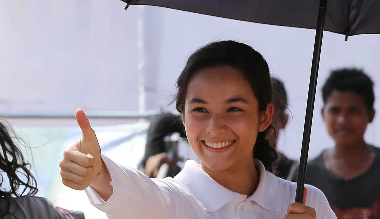 Wajar jika pemain serial 'Tetangga Masa Gitu' tidak mengetahui tentang 3 Srikandi di masanya. "Aku (sebelumnya) nggak tahu. Iya belum lahir," kata Chelsea Islan, dara kelahiran 2 Juni 1995. (Galih W. Satria/Bintang.com)