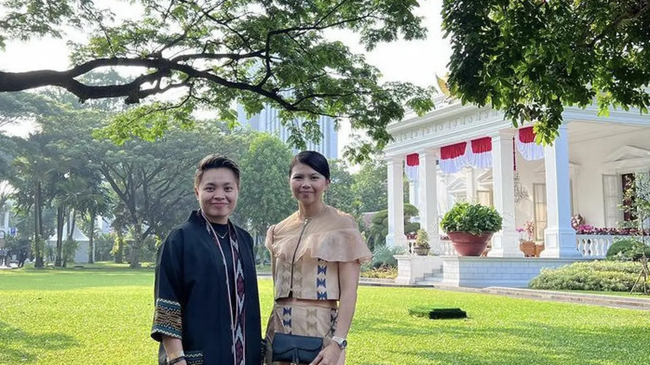 Tampilan Greysia Polii dan Apriyani Rahayu di Upacara Kemerdekaan RI