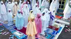 Sejumlah jamaah Aboge (Alif Rebo Wage) baru merayakan Idul Fitri pada Rabu (30/7/2014). (ANTARA FOTO/Adhitya Hendra)
