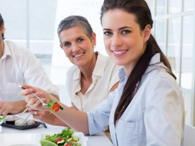 10 Tips Diet Praktis Untuk Wanita Karir Beauty Fimela Com