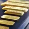 Penampakan emas batangan di gerai Butik Emas Antam di Jakarta, Jumat (5/10). Pada perdagangan Kamis 4 Oktober 2018, harga emas Antam berada di posisi Rp 665 ribu per gram. (Liputan6.com/Angga Yuniar)