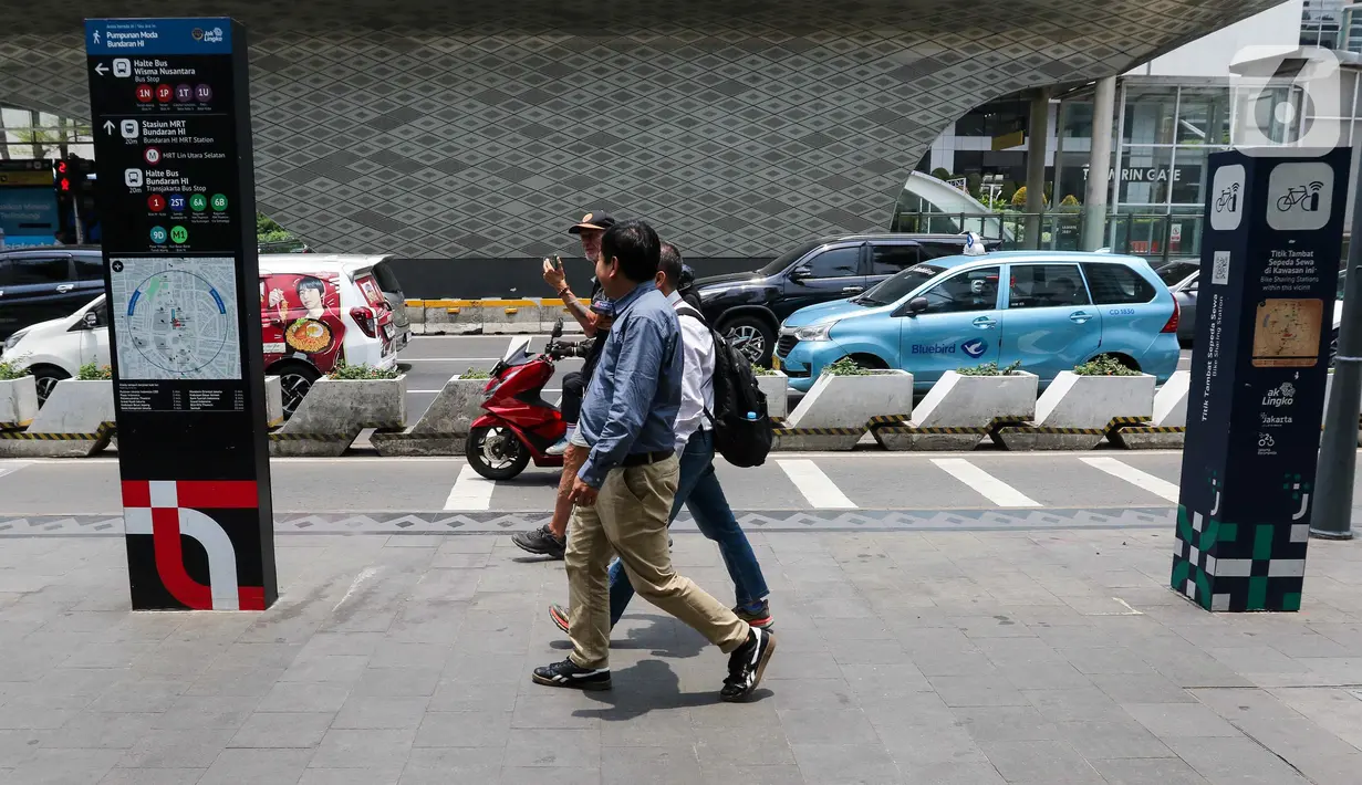 Fenomena Kulminasi ini juga terjadi di sejumlah daerah di Indonesia pada Oktober 2024. (Liputan6.com/Herman Zakharia)