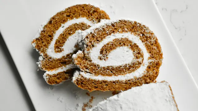 Pumpkin Roll