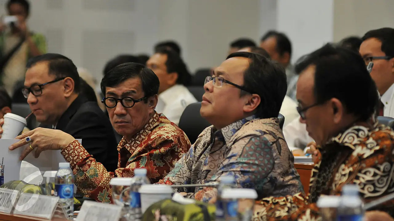 20151029-Banggar DPR Gelar Rapat Pengesahan APBN 2016
