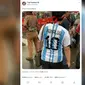 Foto Penonton Laga Argentina vs Indonesia Pakai Jersey Tim Tango Bertuliskan Ronaldo Viral di Twitter. (Doc: Twitter |&nbsp;Troll Football)