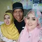 Kiwil bersama dua istrinya, Rohimah dan Meggy Wulandari. (Instagram)