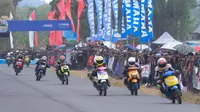Seri perdana YCR 2024 di Pangkep disambut meriah oleh para pecinta balap, baik dari Sulawesi maupun pulau-pulau lainnya. (Bola.com/M Iqbal Ichsan)