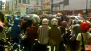 Citizen6, Palu: Pada pukul 11:30 WITA Palu digemparkan dengan suara rententan tembakan. Berdasarkan selongsong peluru, dari hasil penyidikan pihak Kepolisian yang ada di TKP, diduga tembakan berasal dari senjata tipe SS2. (Pengirim: Har)