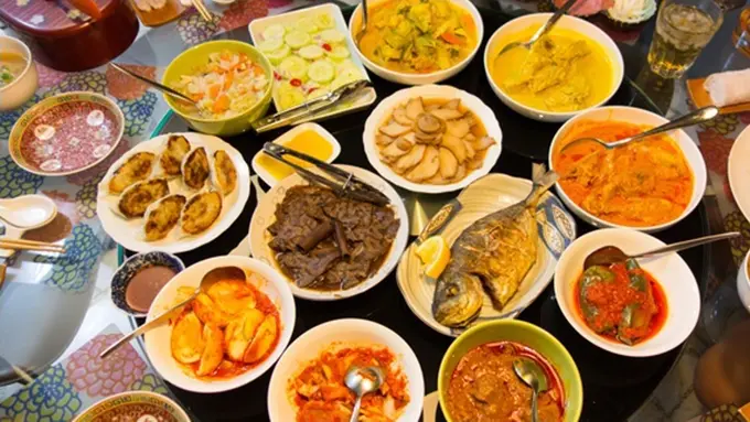 Makanan Indonesia yang Disukai Artis Luar Negeri