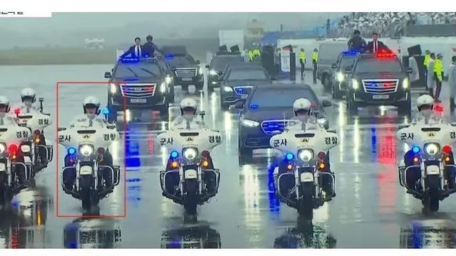 Potret Nam Joo Hyuk tengah menjalani tugas wajib militer viral di media sosial. (Foto: Twitter/MyKoreanDramaID)