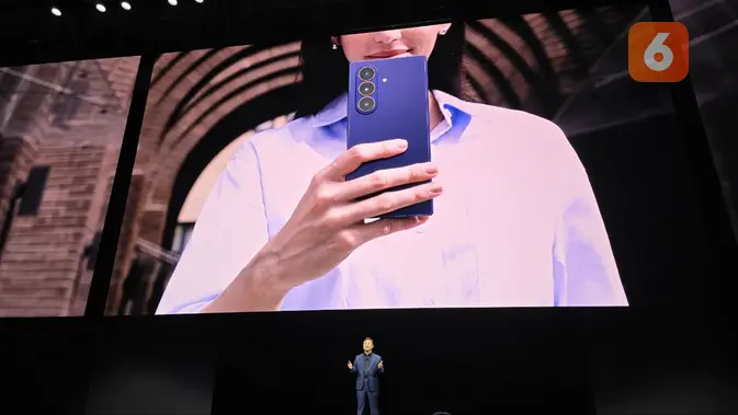 <p>President and Acting Head of the Device Mobile eXperience (DX) Division di Samsung Electronics TM Roh saat gelaran Galaxy Unpacked di New York, Amerika Serikat, Rabu (9/7/2025), waktu setempat. (Liputan6.com/ Agustinus Mario Damar)</p>