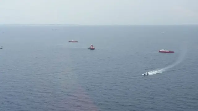 Ini Foto Hasil Temuan Tim Sar Saat Mencari Korban Lion Air JT610