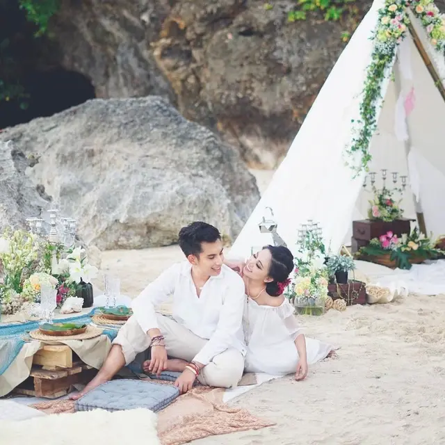 [Fimela] Rachel Vennya dan Niko Al Hakim