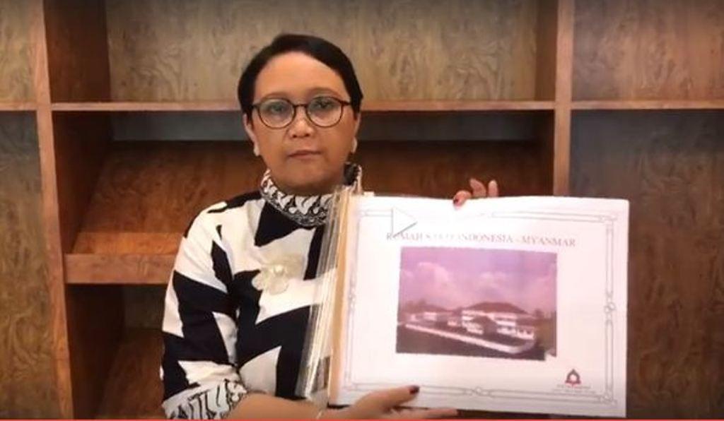 Menlu Retno Marsudi di Myanmar. (Screen Grab)