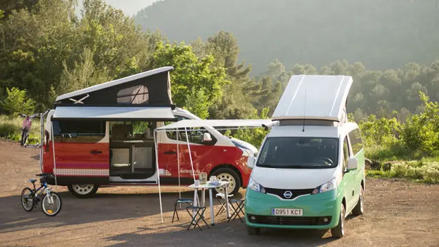 Nissan Evalia versi camper van.