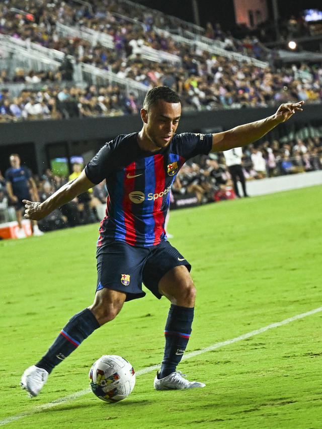 Barcelona Pesta Setengah Lusin Gol Lawan Inter Miami FC