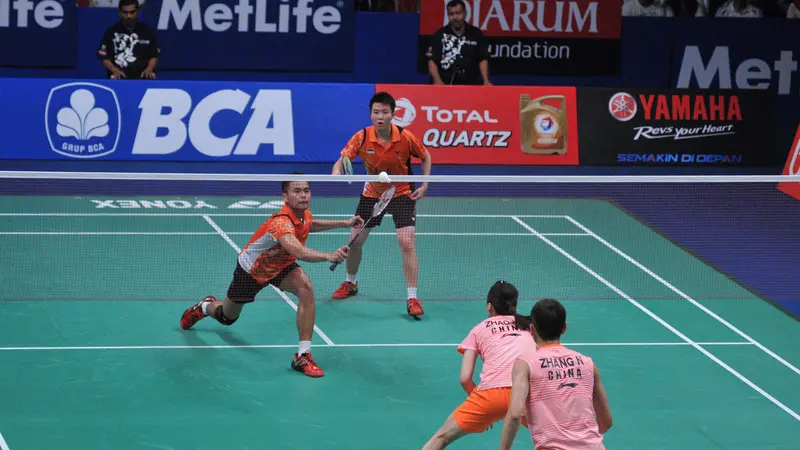 Tontowi Ahmad/Liliyana Natsir vs  Zhang Nan/Zhao Yunlei