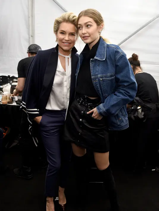 "Gigi Hadid tengah bingung apa yang harus dilakukannya saat ini, ia (Yolanda) masih enggan dan menyuruh Gigi berhenti untuk membicarakan soal pertunangan," ungkap suatu sumber kepada Mirror.uk. (AFP/Bintang.com)
