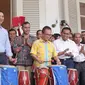 Gubernur DKI Basuki Tjahaja Purnama (Ahok) meresmikan wisata Balaikota DKI Jakarta, Sabtu (12/9/2015). Wisata Balaikota rencananya dibuka rutin Sabtu dan Minggu setiap pukul 09.00-17.00 WIB untuk objek bagian dalam gedung. ‎(Liputan6.com/Angga Yuniar)