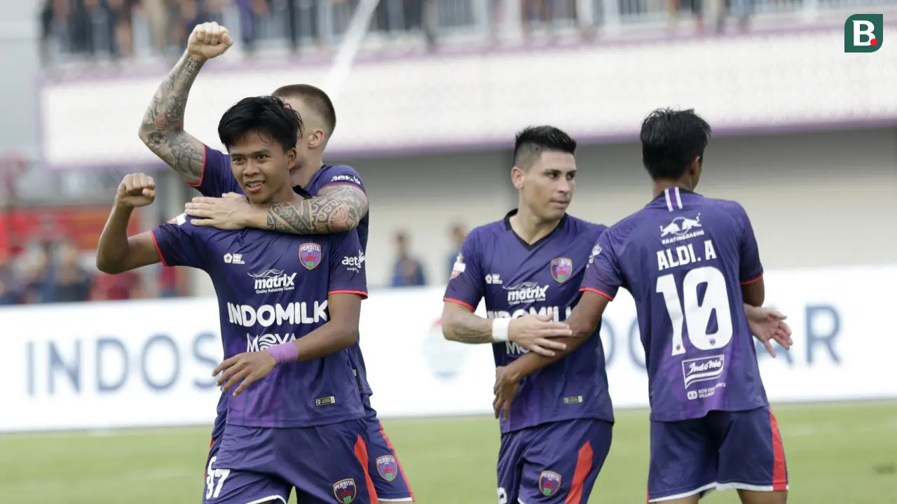Shopee Liga 1 : Persita Tangerang Vs PSM Makassar
