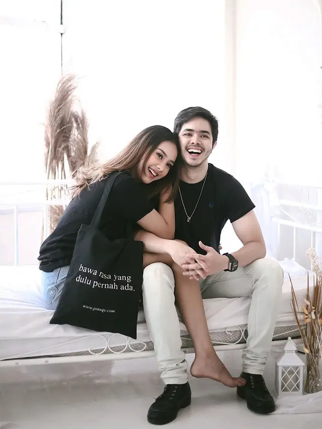 Lebih Dengarkan Kata Pacar, Ini 6 Potret Kebersamaan Anya Geraldine dengan Kekasih