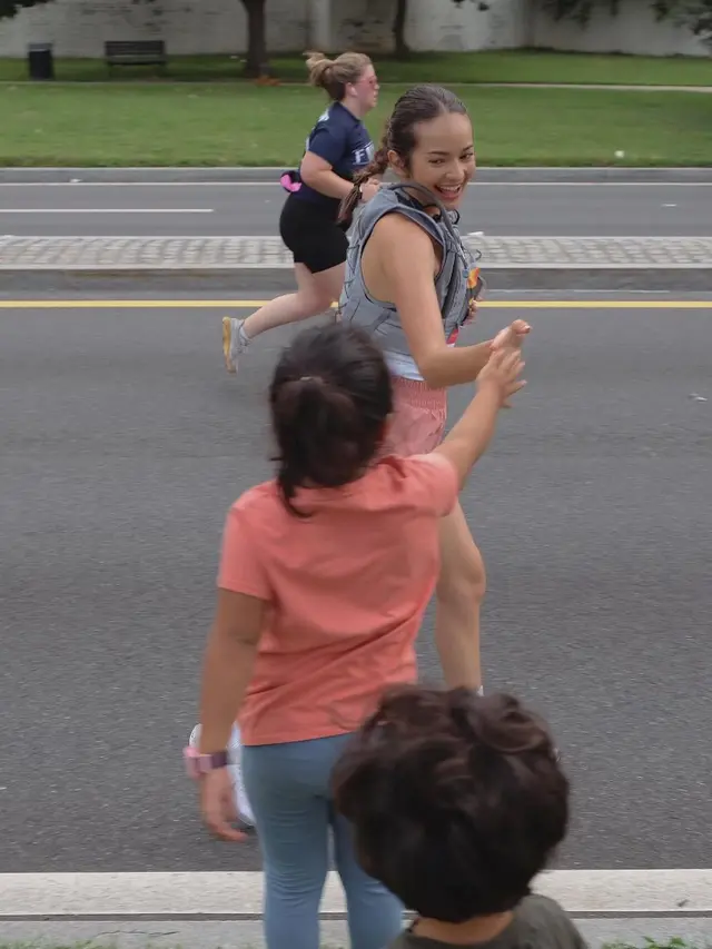 Enzy Storia ikut half marathon di Washington DC (Instagram/enzystoria)