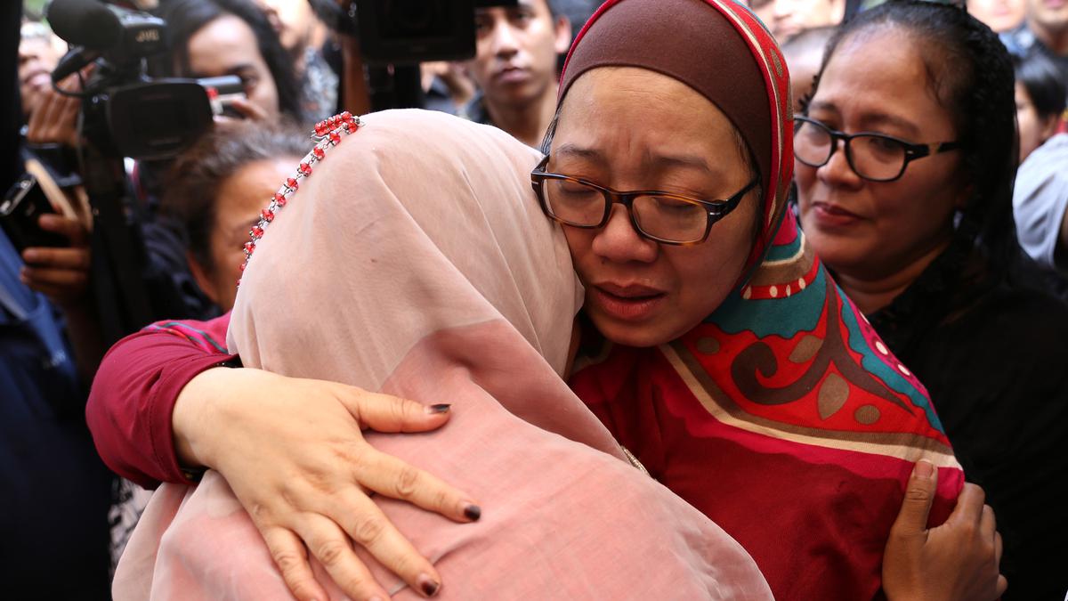 Widyawati Kuatkan Hati Istri Pepeng
