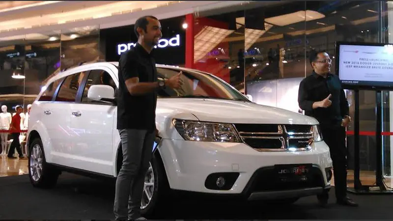 Mobil Dodge Journey