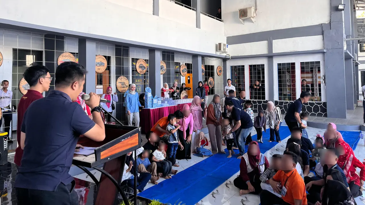 Suasana di Rutan Kelas IIB Kotabumi, Kabupaten Lampung Utara penuh haru dan bahagia pada peringatan Hari Anak Nasional (HAN) 2025. Foto : (Istimewa).