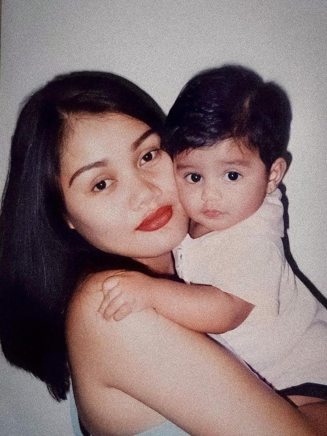 6 Potret Kebersamaan Jihane Almira dan Ibunda yang Jarang Tersorot, Kompak Banget