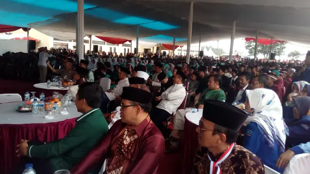 Ribuan umat islam Garut mengikuti silaturahmi akbar polres Garut