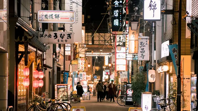 Ilustrasi suasana osaka jepang