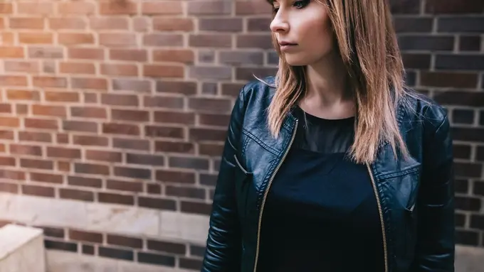 Girls, Kalau Pacarmu Tiba-tiba Diam, Bagaimana Menghadapinya?