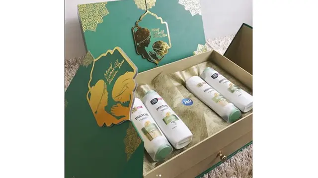 Salah satu bingkisan special dari P&G Indonesia.